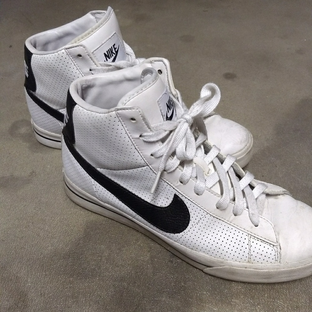 Nike men high top white sz 10